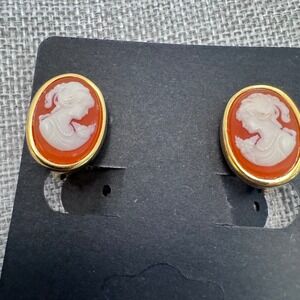 Vintage Crown Trifari Cameo Clip Earrings & Avon‎ Cameo Stick Pin Set Gold Tone